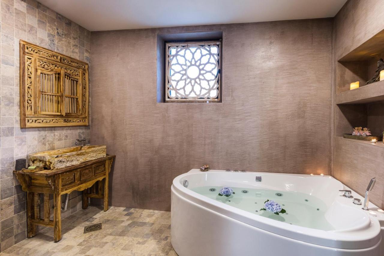 Boutique Hotel Horizont Varna Esterno foto